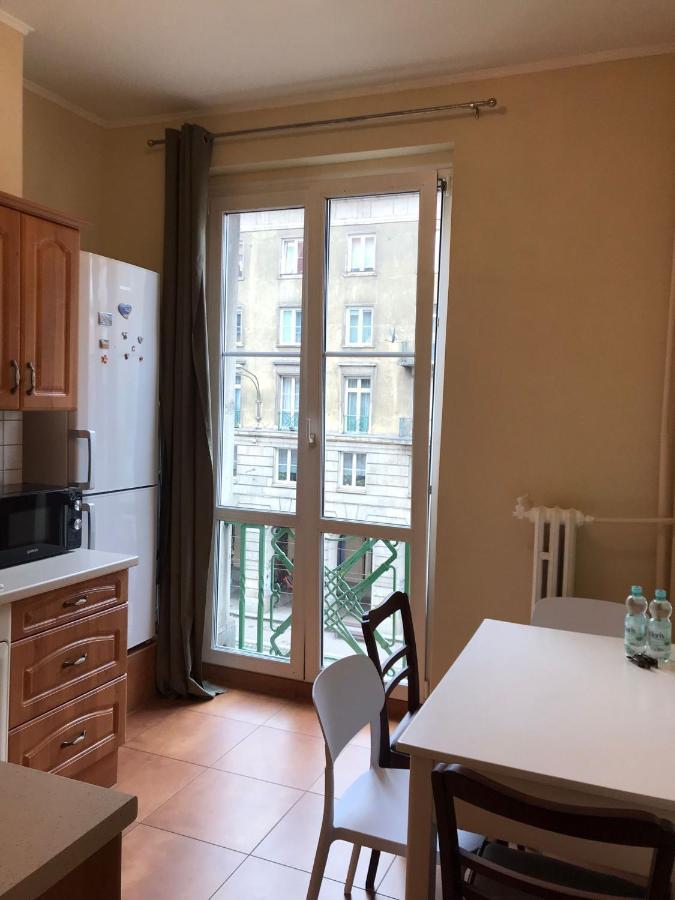 Stylowy Apartament W Centrum Breslavia Exterior foto